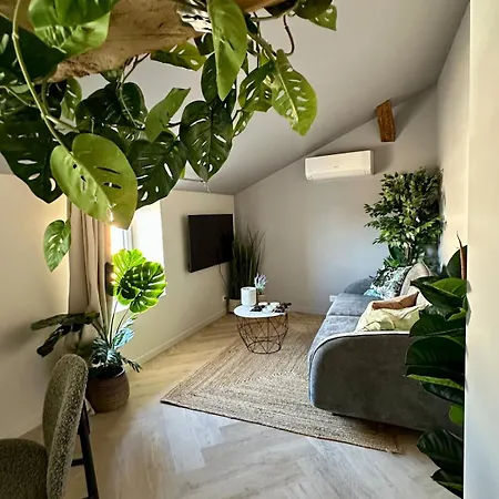 Le Pouilly - T2 - Balcon Vue Saone, Climatisation & Nature Saint-Laurent-sur-Saone